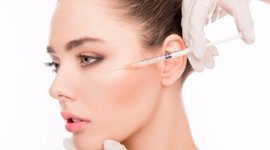 Timeline: Botulinum toxin (Botox®) application in cosmetology