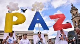 Timeline: Acuerdos de PAZ con las guerrillas en Colombia desde los años 80