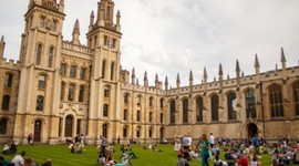 Timeline: Oxford University