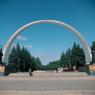 Timeline: The history of the monument "The Boulevard of Heroes"