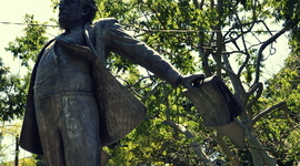 Timeline: Biografía Miguel Ángel Asturias