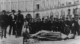 Timeline: La comuna de París. La Comuna de París (en francés: la Commune de Paris)? fue un breve movimiento insurreccional que gobernó la ciudad de París del 28 de marzo al 28 de mayo de 1871, instaurando un proyecto político popular socialista autogestionario.