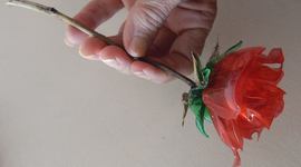 Timeline: ¿Cómo transformar envases de plástico desechable en un adorno, juguete u objeto utilitario?