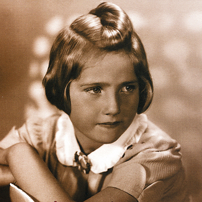 Timeline: Hana's Suitcase