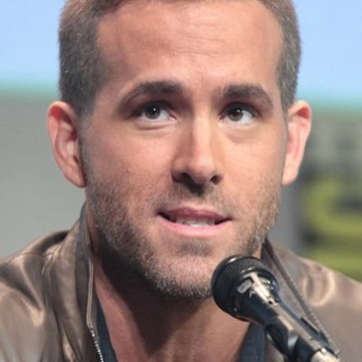 Timeline: Ryan Reynolds Career (1991-2016)