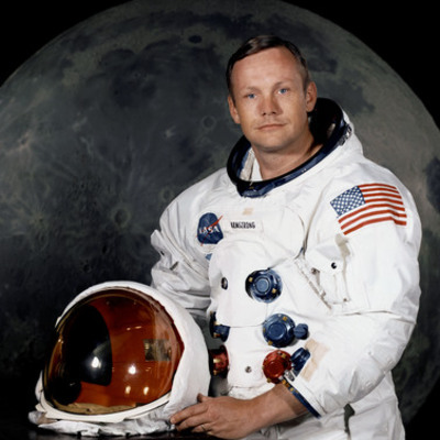 Timeline: Giovanny - Neil Armstrong