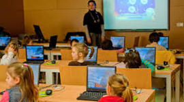 Timeline: Evolución del uso de las TIC para la enseñanza y aprendizaje.