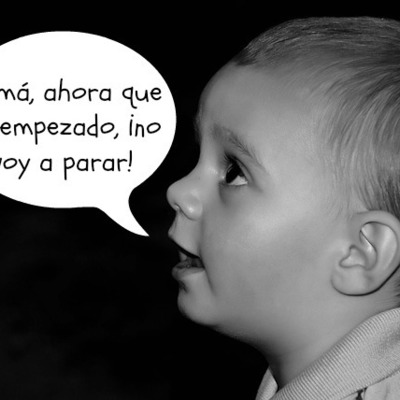 Timeline: Proceso por el que pasamos los humanos para adquirir y dominar el lenguaje.