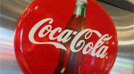 Timeline: Coca cola - Coca cola Zero (producto que se deriva de otro)