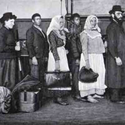 Timeline: 1930-1965 Immigration - Ellis Island