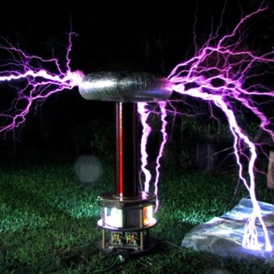 Timeline: LA FÍSICA EN EL TIEMPO ESPACIO.