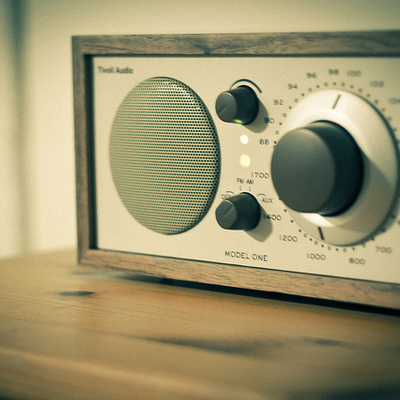 Timeline: La Radio y su historia