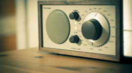 Timeline: La Radio y su historia