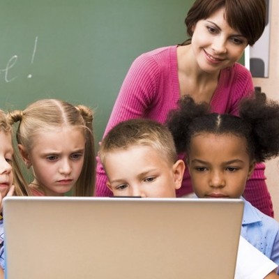 Timeline: HISTORIA DE LA TECNOLOGÍA EDUCATIVA