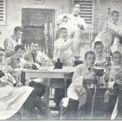 Timeline: Los primeros científicos