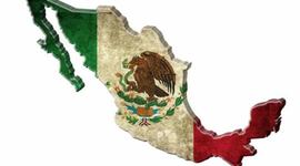 Timeline: Evolución de las banderas de México