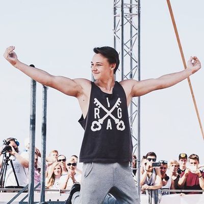 Timeline: Daniels laizans