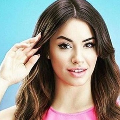 Timeline: LALI ESPOSITO