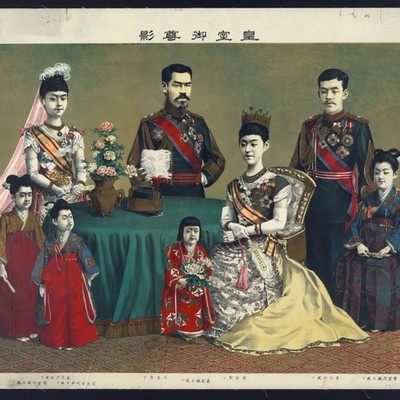 Timeline: LOS CAMBIOS DE LA MODA EN JAPÓN DESDE EL SIGLO XV HASTA EL SIGLO XVIII