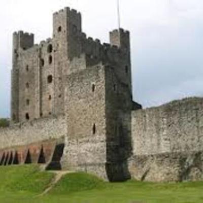 Timeline: L'ETA' DEI SIGNORI E DEI CASTELLI