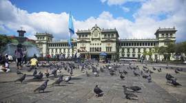 Timeline: La historia de Guatemala y sus libros