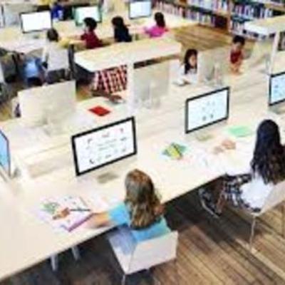 Timeline: LAS TIC, LA ESCUELA Y YO