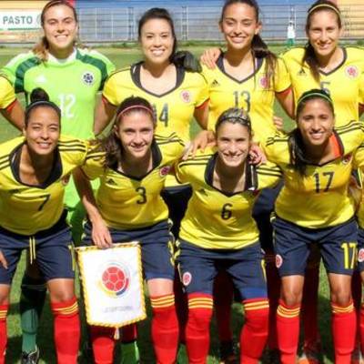 Timeline: Historia de la mujer en el fútbol