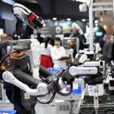 Timeline: LA ROBOTICA