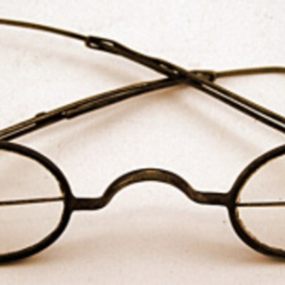 Timeline: historia de la optica