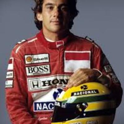 Timeline: A Historia de Ayrton Senna //  Rafael Souza 32, Theo 25, Gabriel 20, Bruno 18.