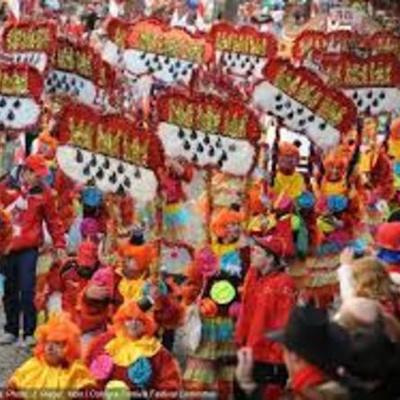 Timeline: Karnival in Koln