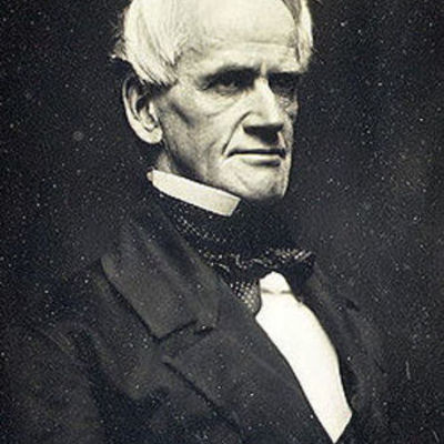 Timeline: En los Estados Unidos, en 1845, Horace Mann comienza a utilizar las primeras técnicas  evaluativas del tipo «tests» escritos