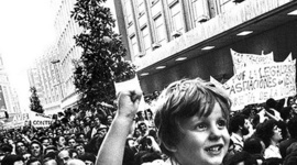 Timeline: La transición democrática