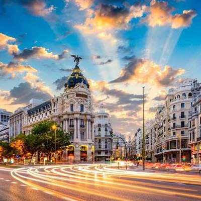 Timeline: Turismo por Madrid