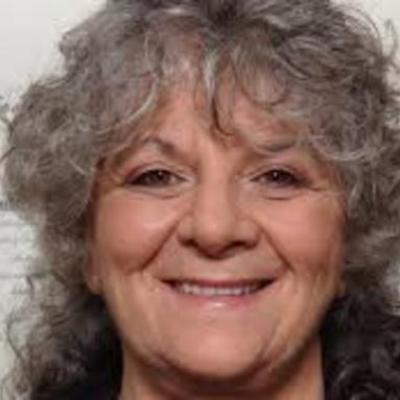 Timeline: דמויות מופת -עדה יונת