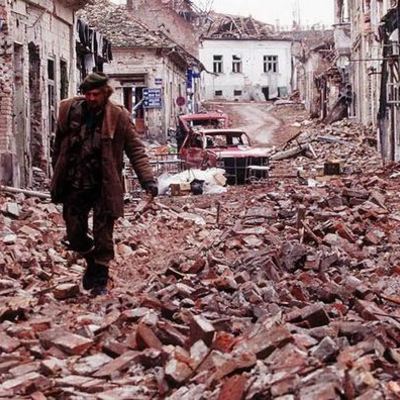 Timeline: sussi-guerre balcani anni '90