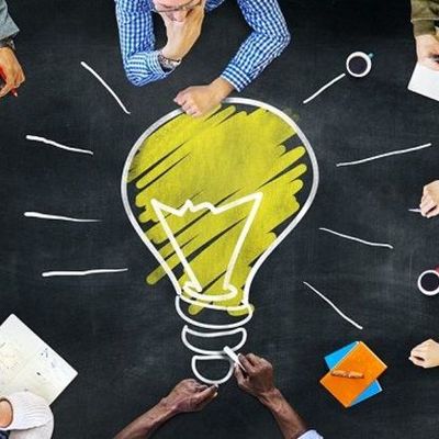 Timeline: Enfoques y teorías de la inteligencia, autores, conceptos, características y aplicación.