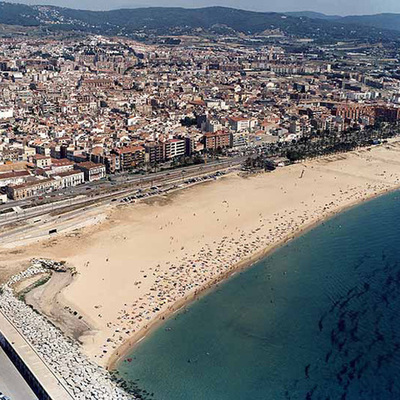 Timeline: Des d'Iluro fins a Mataró Fris bo