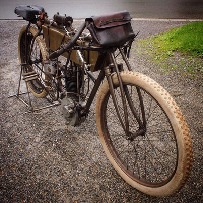 Timeline: HISTORIA DE LA MOTOCICLETA