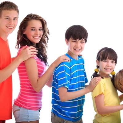 Timeline: Recorrido histórico de las concepciones de infancia y adolescencia en la sociedad, a partir de la edad antigua hasta la edad contemporánea.