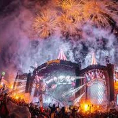 Timeline: la primer farra