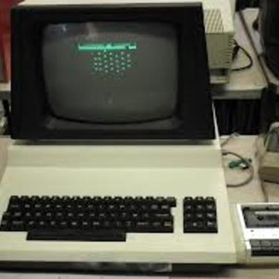 Timeline: La Computadora