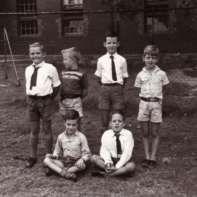 Timeline: Infancia y Adolescencia