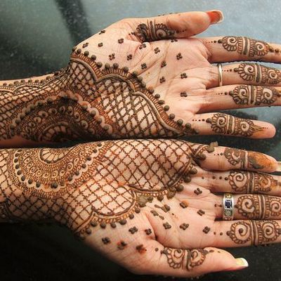 Timeline: Cultural Expression Over Time: Mehndi