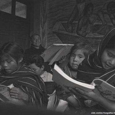 Timeline: Evolución de la política educativa en México