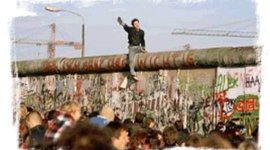 Timeline: SUCESOS RELEVANTES POR EFECTOS DE LA CAÍDA DEL BLOQUE COMUNISTA EN VARIOS PAÍSES DEL MUNDO