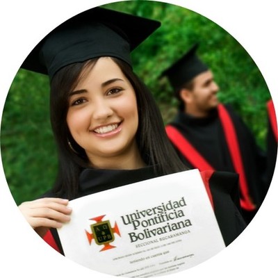 Timeline: Evolución egresados ADMON_UPB