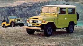 Timeline: la historia del toyota lan crusyer (Vicente E. Constanza parra