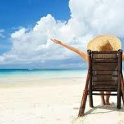 Timeline: Γιορτές - Διακοπές