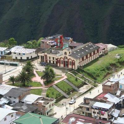 Timeline: "La Cooperación en La Escuela y la Familia para la Convivencia y el Progreso Escolar. Autor: Nilso Jesus Betancourt Portilla. CRONOGRAMA DE ACTIVIDADES.